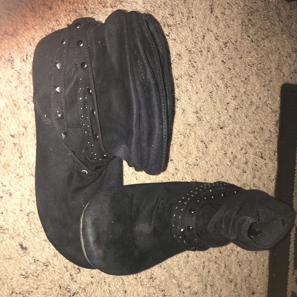 Black Booties Rhinestone Straps Size 7